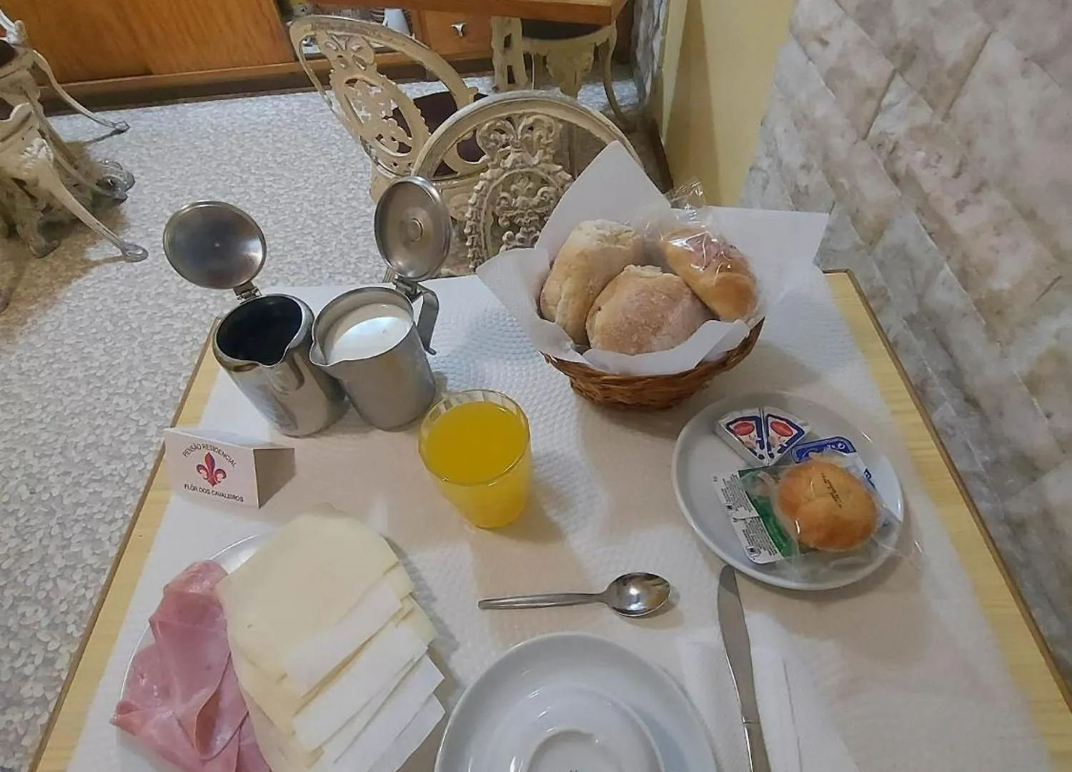 ** Affittacamere Hotel Pensao Residencial Flor Dos Cavaleiros Lisbona Portogallo