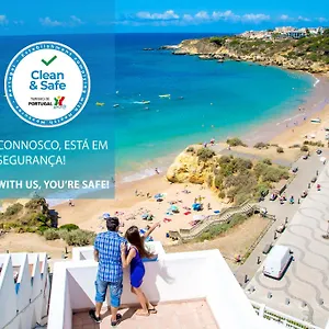 **** Lägenhetshotell Muthu Clube Da Oura Portugal