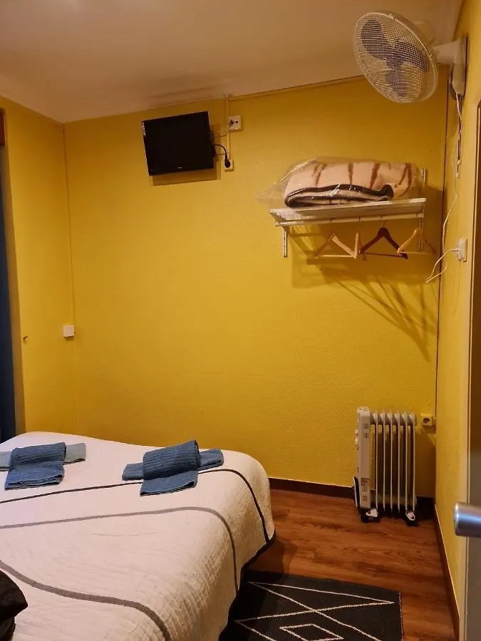 Hotel Pensao Residencial Flor Dos Cavaleiros à Lisboa Portugal