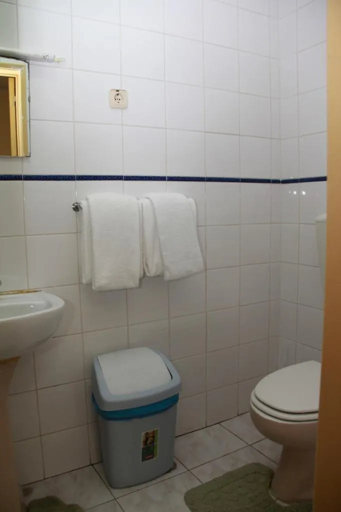 Maison d'hôtes Hotel Pensao Residencial Flor Dos Cavaleiros à Lisboa