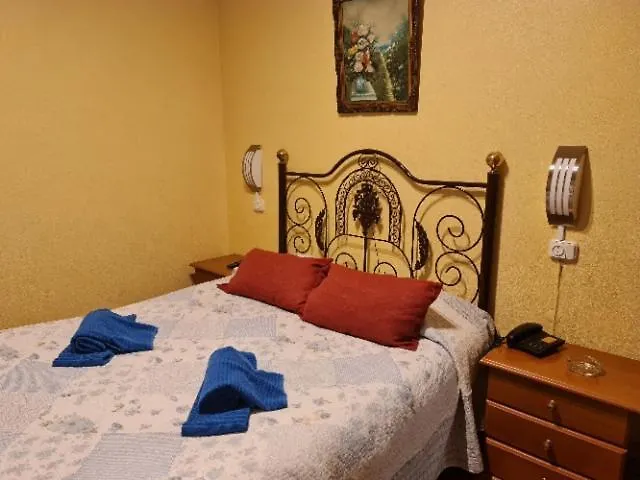 Hotel Pensao Residencial Flor Dos Cavaleiros à Lisboa Maison d'hôtes