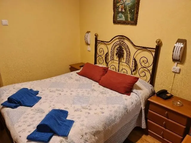 Pensao Residencial Flor Dos Cavaleiros Hotel Lisbon Guest house